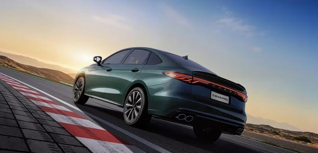 四款燃油轎車來襲 雷克薩斯ES 200灣曜特別版領(lǐng)銜